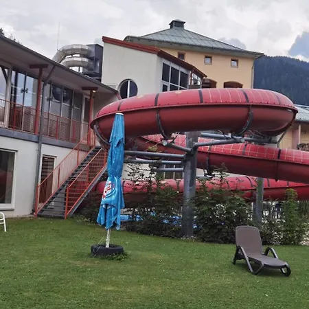 Alexander * Niederaigen