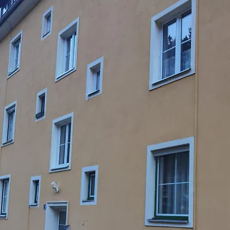 Alexander Apartman *