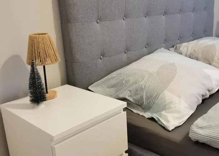 Alexander Apartman *